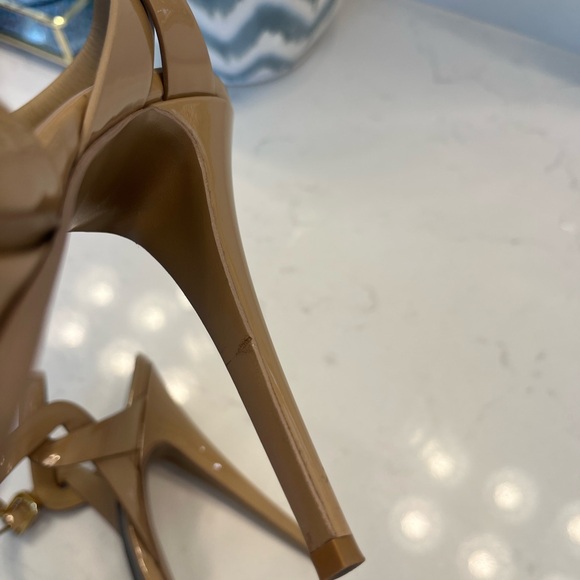 Yves Saint Laurent Patent, beige heels, size 37 1/2. Gently used. - Picture 5 of 8